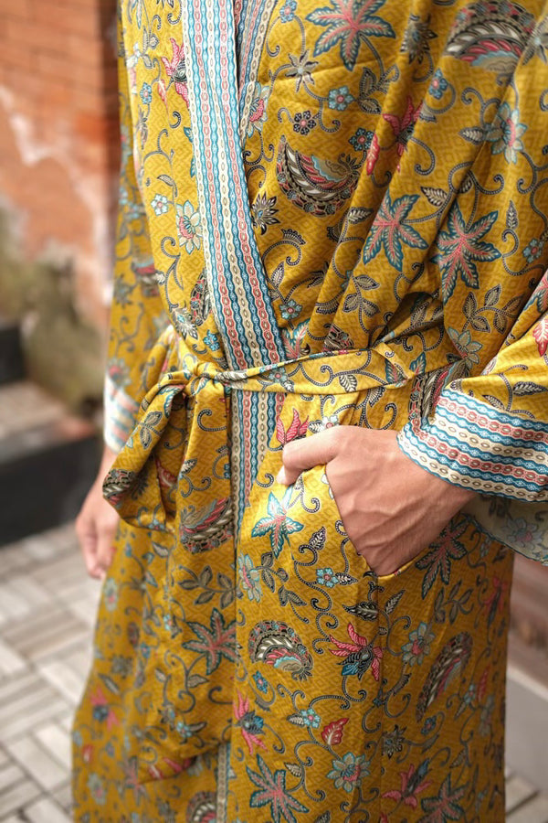 Luxurious  Gold Men's Kimono Robe