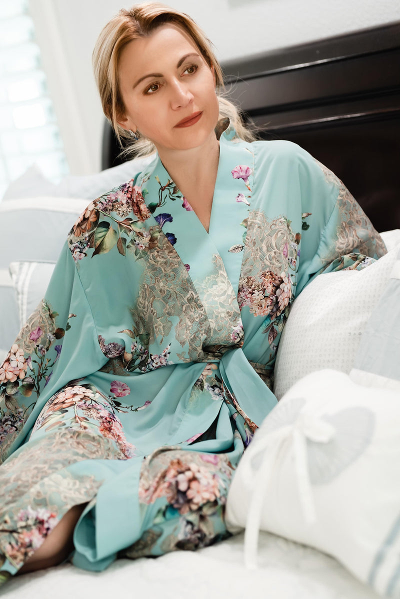 Soulful Serenity Kimono