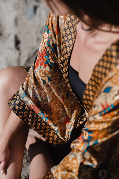 Boho Style Bali Batik Short Silk Kimono Robe - Kaftan Kimono Robe Bali Batik Silk Blend - Kimono Caftan Robe Women Gift - Dressing Gown