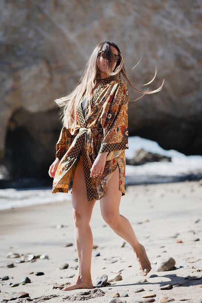 Boho Style Bali Batik Short Silk Kimono Robe - Kaftan Kimono Robe Bali Batik Silk Blend - Kimono Caftan Robe Women Gift - Dressing Gown
