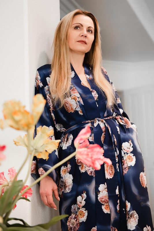 Kimono Robe long , Bridal Robe,  Luxury Vacation Gown ,  Floral Kimono Robe - Bride Robee