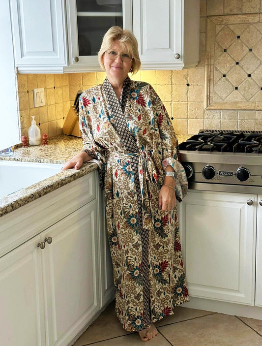 Kimono Robe Silk Robe Silk Kimono Robe  Beige Long Luxury Gift for Mom Wife Friend, Boho Dressing Gown for Anniversary Resort Vacation