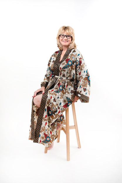 Silk Kimono Robe Long Bridal Gift  Luxury Floral  Dressing Gown for Mom Wife Girlfriend  Elegant Loungewear Size S/M/L