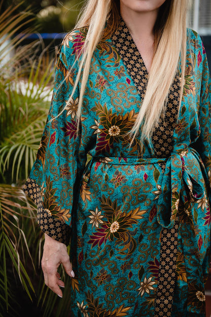 Handmade Silk Blend Kimono Robe: Bali Batik Kaftan