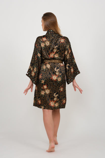 Atlas Silk-Blend Short Kimono Robe, Bali Batik, Long Sleeve, One-Piece . Size S/M
