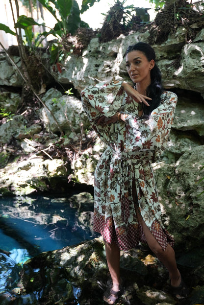 Floral Polyester Kimono Robe: Beige Boho Loungewear