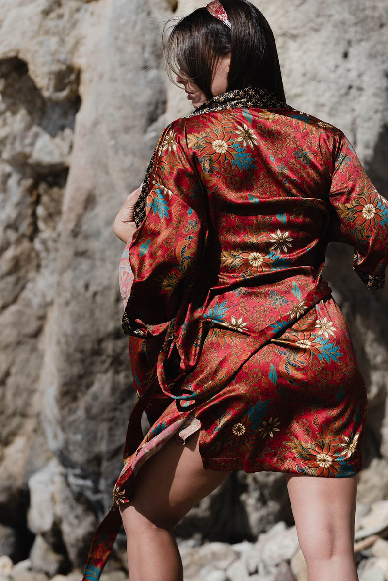 Burgundy/Red Short Kimono